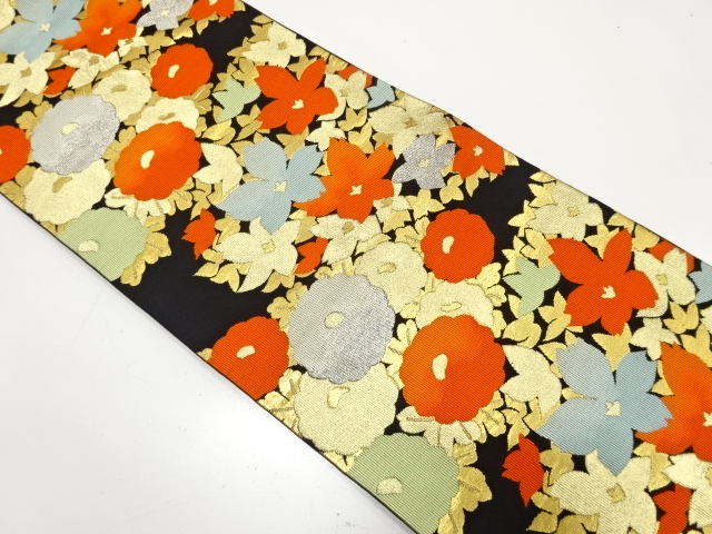 アンティーク　万寿菊に桜・花模様織り出し袋帯（着用可）